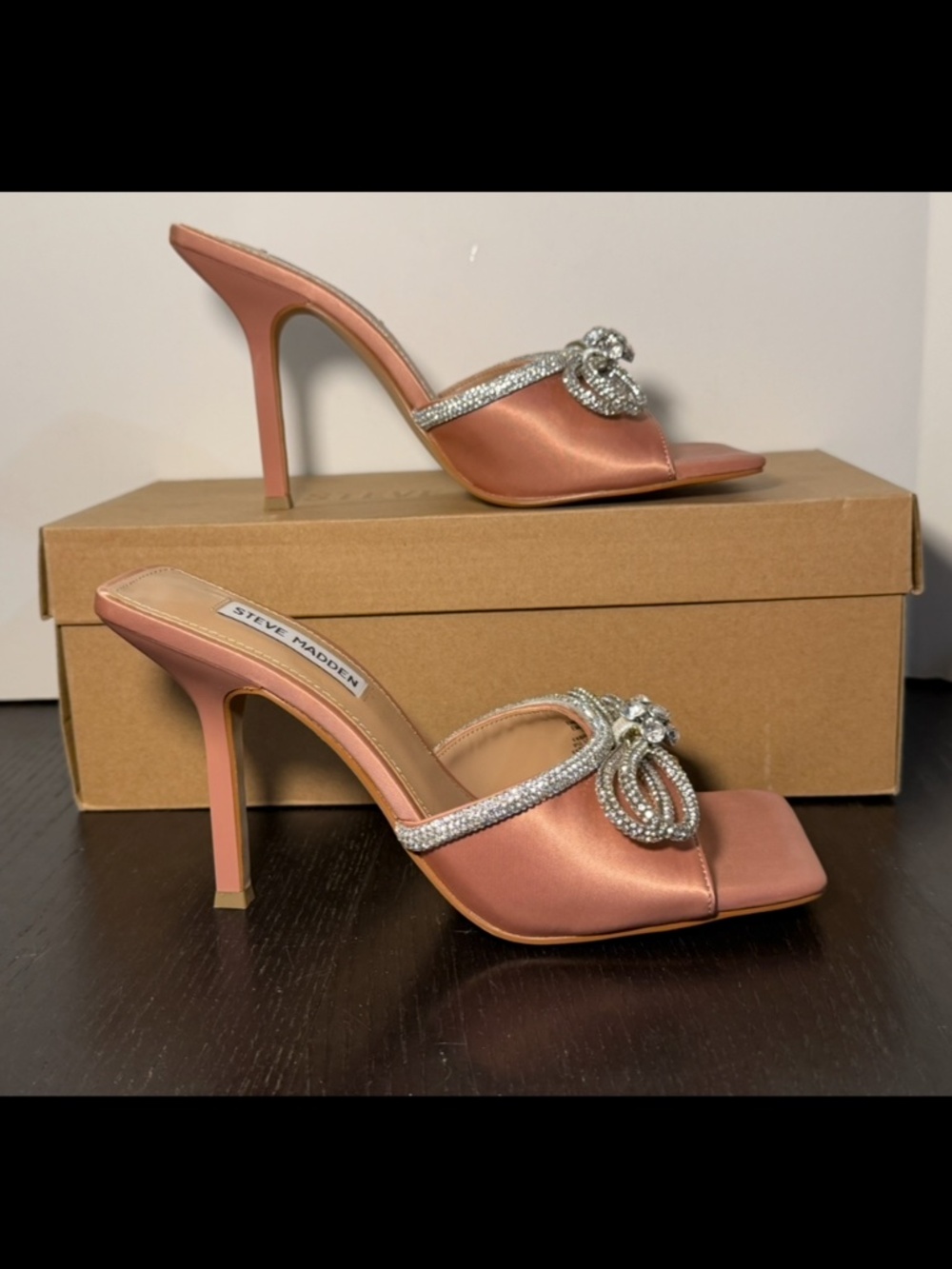 Steve Madden Embellish Bow Heeled Sandals Blush Satin Womans 7.5M